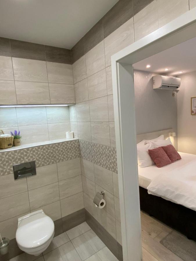 Guest Rooms Asenevtsi City Center ヴェリコ・タルノヴォ エクステリア 写真