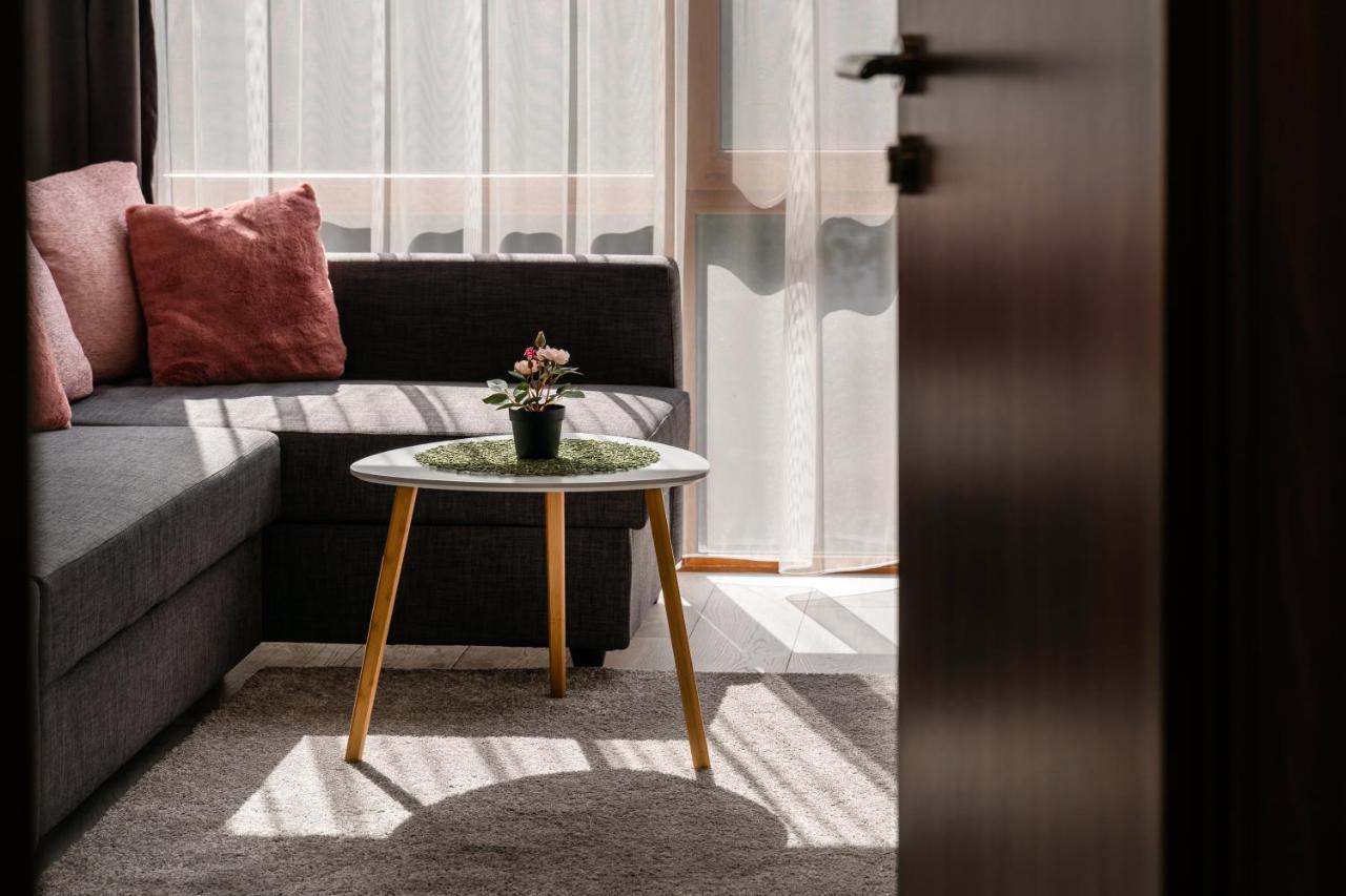Guest Rooms Asenevtsi City Center ヴェリコ・タルノヴォ エクステリア 写真