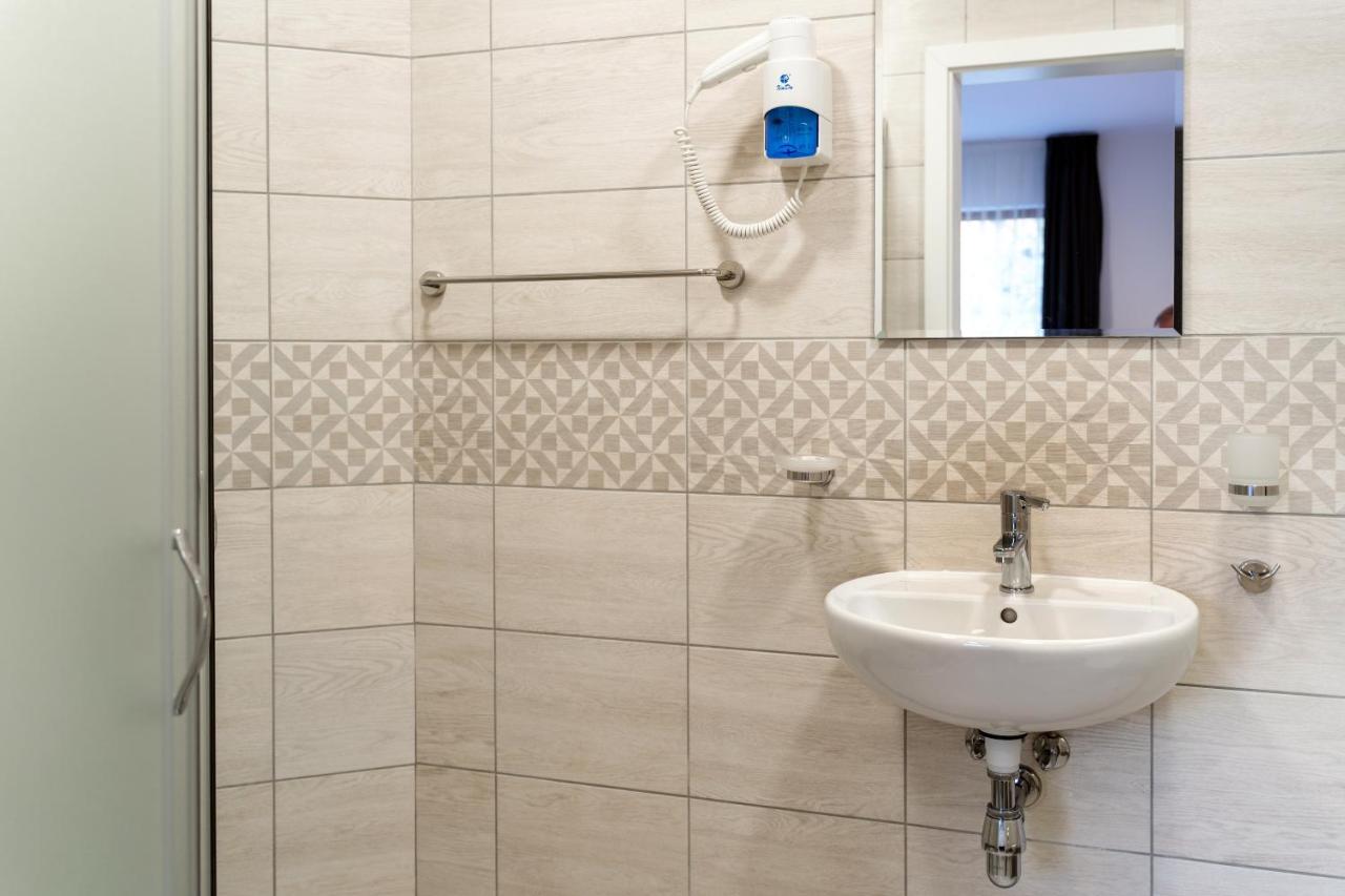 Guest Rooms Asenevtsi City Center ヴェリコ・タルノヴォ エクステリア 写真